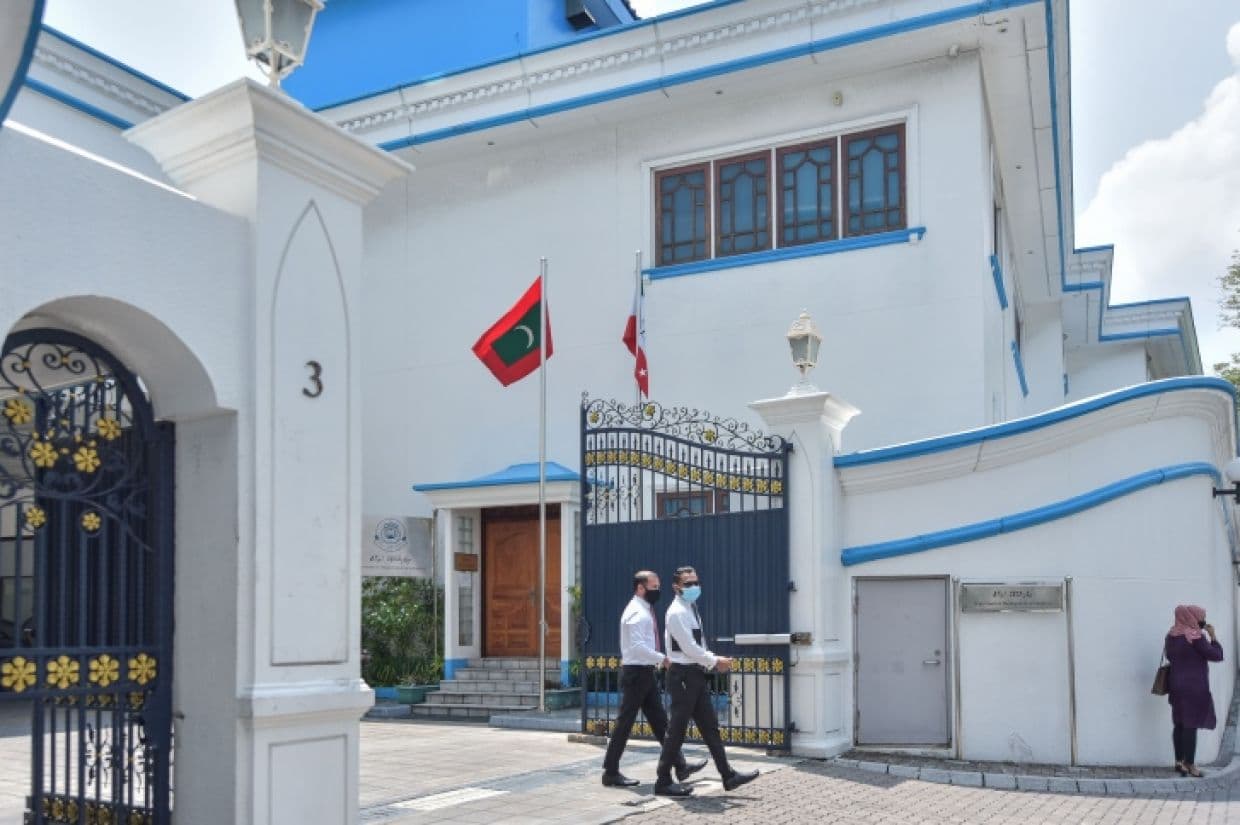 ދިވެހި ރާއްޖޭގެ ހައިކޯޓު ފޮޓޯ: ދަ އެޑިޝަން