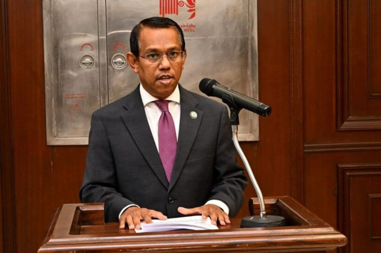 ސައުދީ ސަފީރަކަށް ސަރީރު އައްޔަންކުރަން މަޖިލީހުން ފާސްކުރި އަހުމަދު ސަރީރު.
