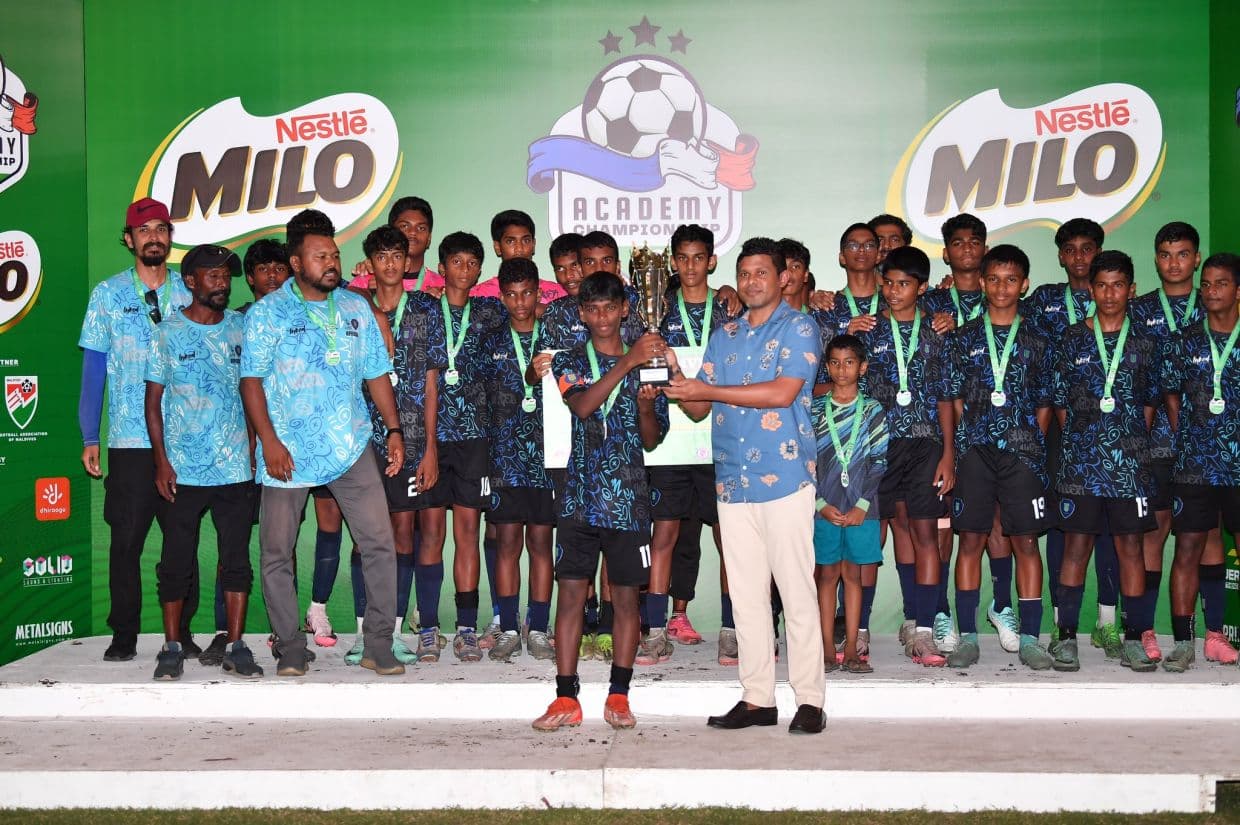 މައިލޯ އެކެޑަމީ ޗެމްޕިއަންޝިޕް 2024- 14 އަހަރުން ދަށުގެ ޢުމުރުފުރައިގެ ފުޓްބޯޅަ މުބާރާތް ނިންމުމުގެ ރަސްމިއްޔާތު/ ފޮޓޯ: ރައީސް އޮފީސް