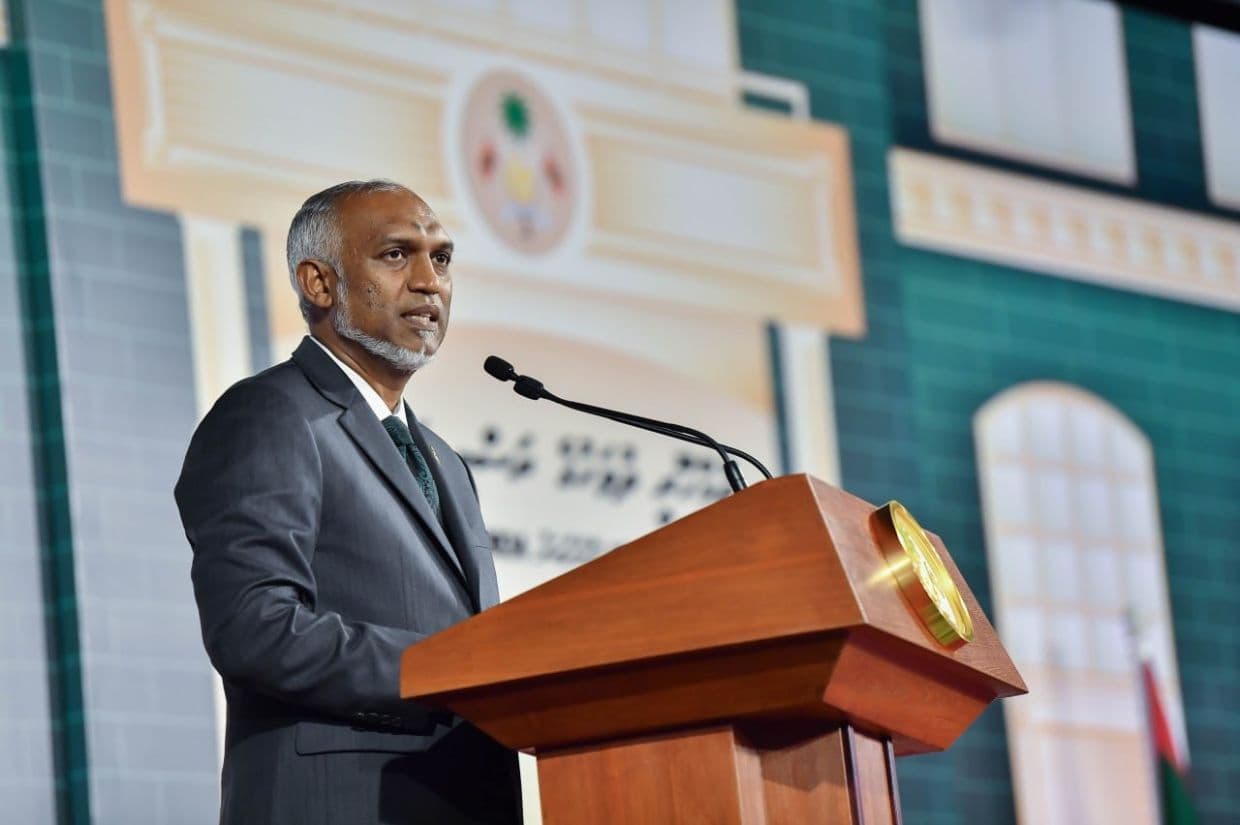 ޖުމްހޫރީ ދުވަހުގެ ޚާއްސަ ޖަލްސާގައި ރައީސް މުޢިއްޒު ވާހަކަފުޅު ދައްކަފުޅުދައްކަވަނީ. / ފޮޓޯ: ރައީސް އޮފީސް