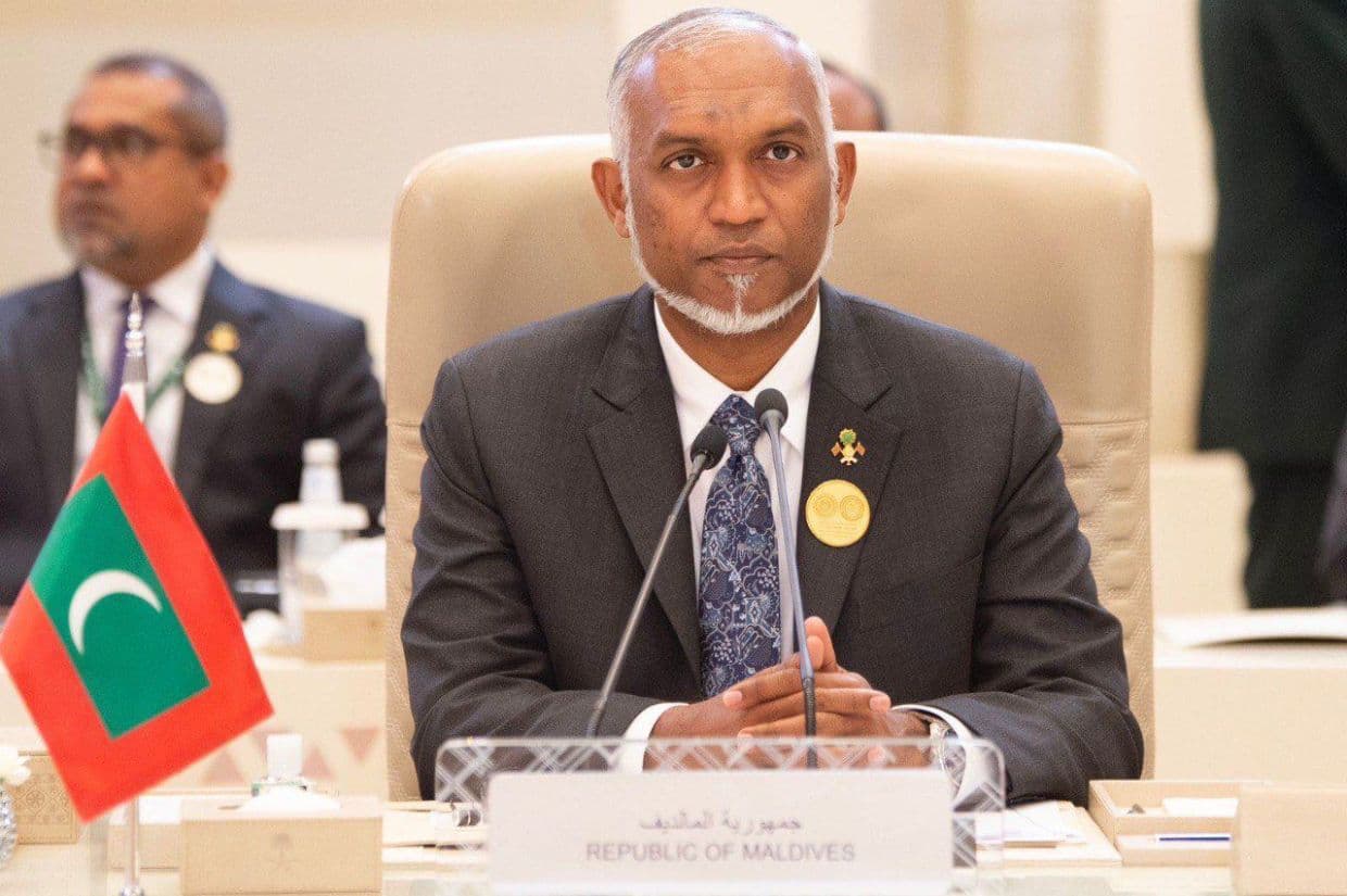 ރިޔާޟުގައި އިއްޔެ ބޭއްވުނު އެކުވެރި އަރަބި-އިސްލާމީ ސަމިޓުގައި ރައީސް ޑރ. މުޙައްމަދު މުޢިއްޒު