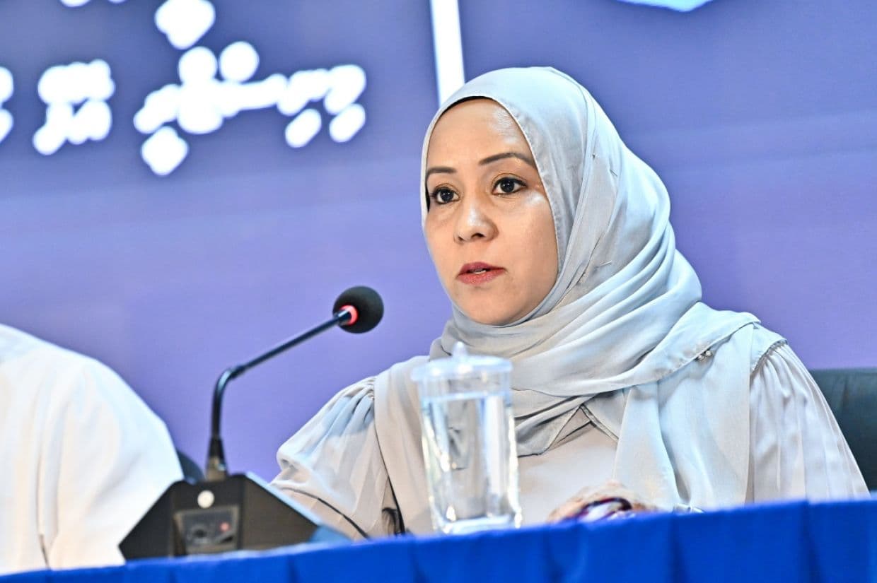 އެންޑީއޭގެ ޗެއަރޕަރސަން ލުބްނާ މުޙައްމަދު ޒާހިރު.