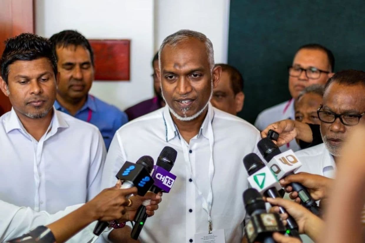 ރައީސް މުޢިއްޒު މީގެ ކުރިން މީޑިއާތަކަށް ދެއްވި އިންޓަވިއުއެއް.