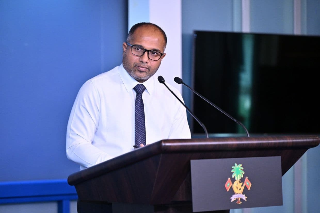 ހޯމް މިނިސްޓަރ އަލީ އިޙްސާން / ފޮޓޯ: ރައީސް އޮފީސް