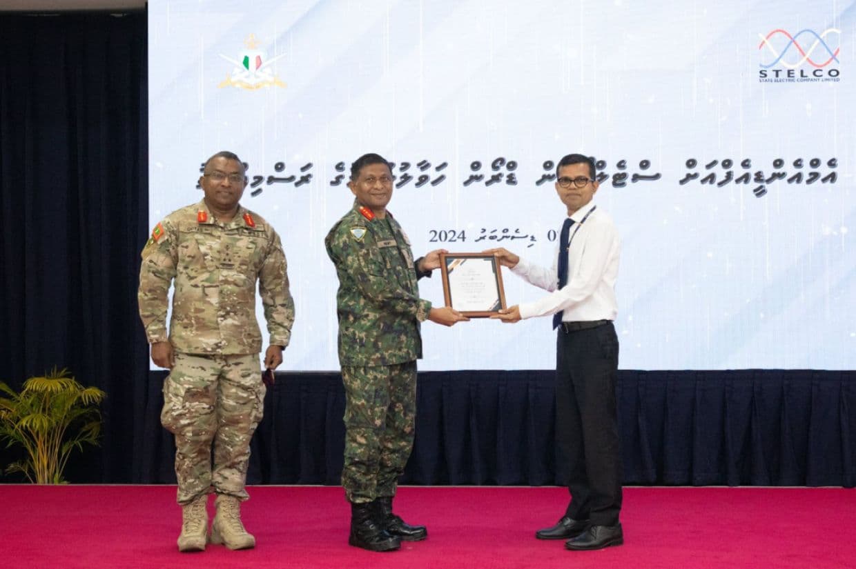 ސްޓެލްކޯއިން އެމްއެންޑީއެފްއަށް ޑީޕް ޓްރެކަރއަކާއި ޑްރޯނެއް ހަދިޔާ ކޮށްފި