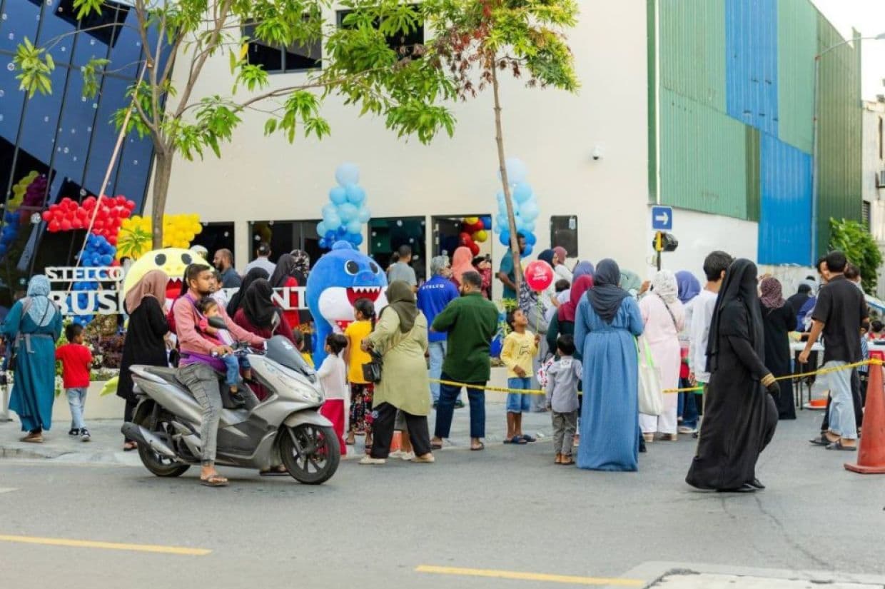 ސްޓެލްކޯގެ މުވައްޒަފުންނަށް އަމާޒުކޮށްގެން މިއަދު ބޭއްވި އާއިލީ ހަވީރު/ ފޮޓޯ: ސްޓެލްކޯ