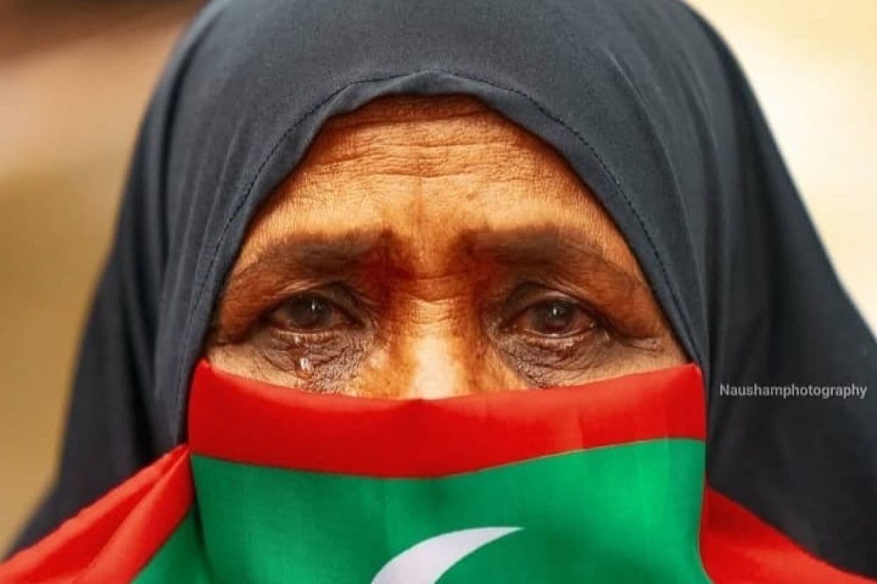 ނައުޝަމް ވަހީދު ނަގާފައިވާ ފޮޓޯ.