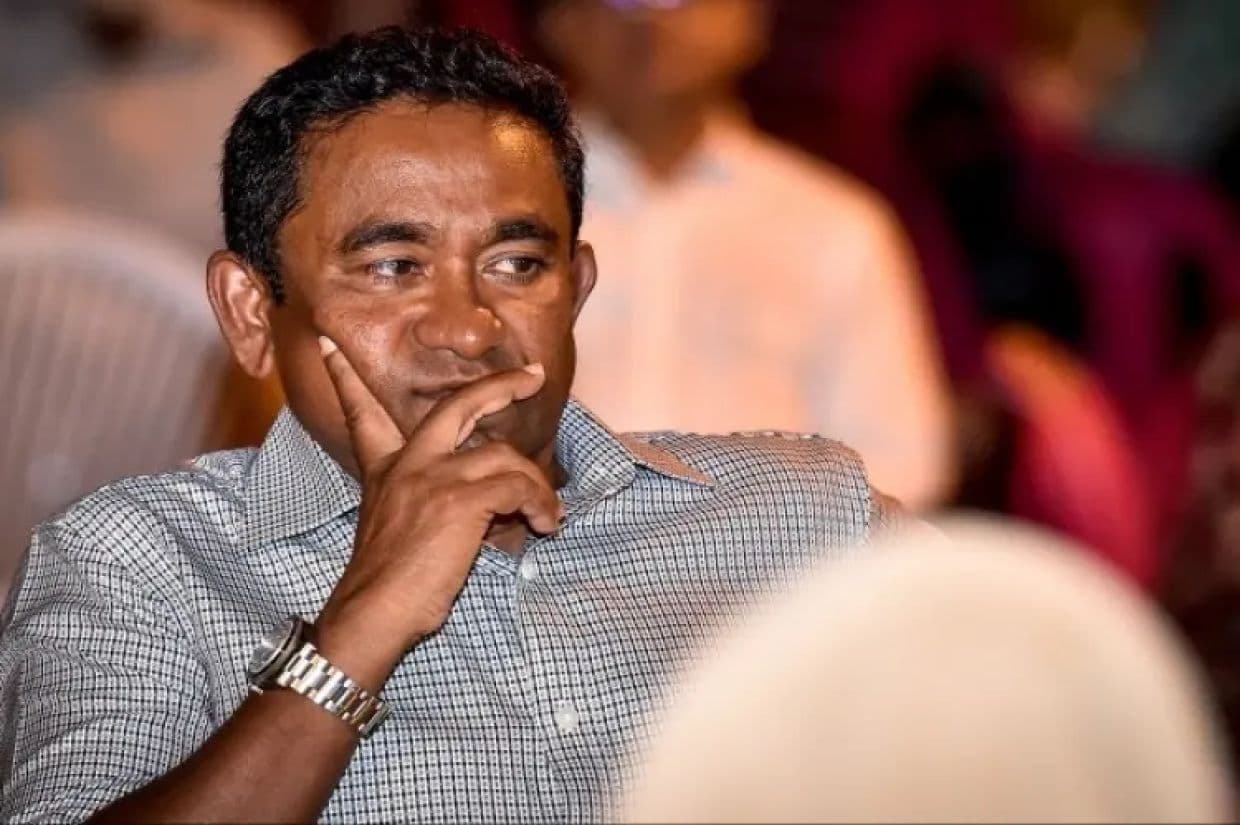 ކުރީގެ ރައީސް ޔާމީން: މަނީ ލޯންޑާކުރި ޤައުމުގެ ޚިޔާނާތްތެރިއަކީ ޔާމީނު ކަމަސް ފަލާޙް ވިދާޅުވި.