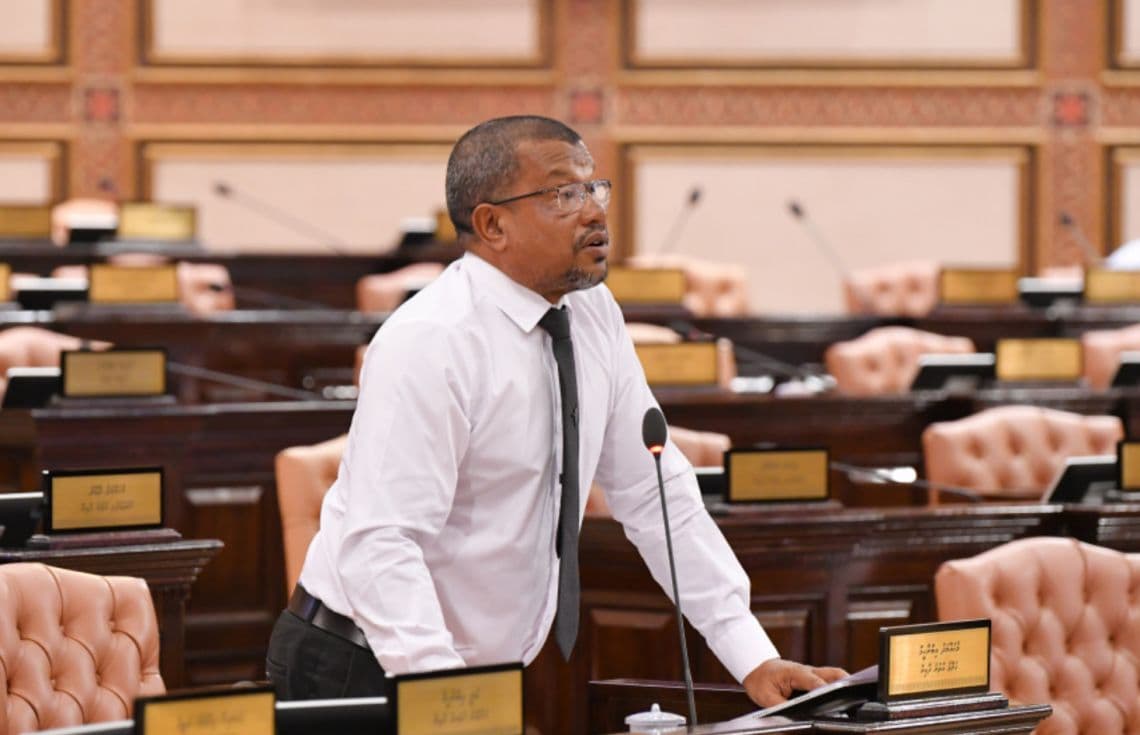 ގަލޮޅު އުތުރު ދާއިރާގެ މެންބަރު މުހައްމަދު އިބްރާހިމް (ކުޑޫ). / ފޮޓޯ: މަޖިލިސް