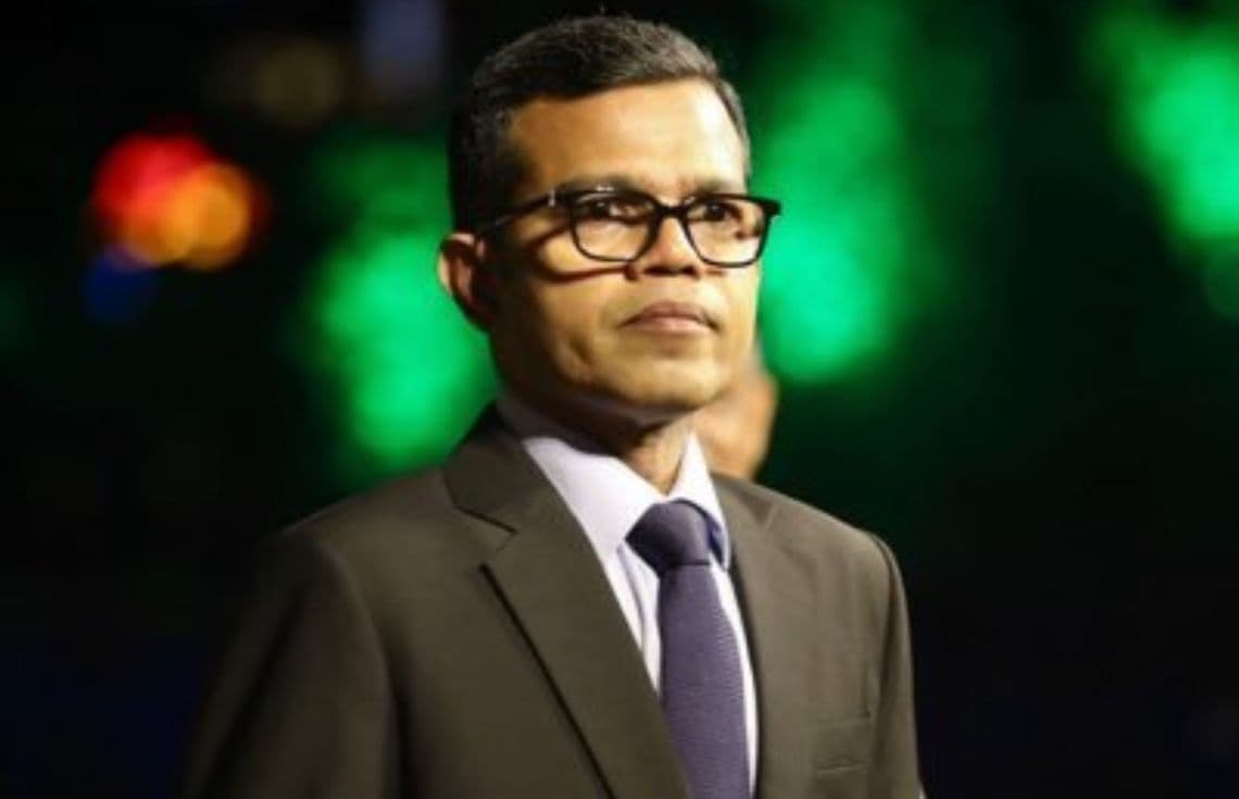 ސްޓެލްކޯގެ މެނޭޖިންގ ޑިރެކްޓަރ ހުސައިން ފަހުމީ: ފަހުމީ ވިދާޅުވީީ ރޯދަމަހުގެ ޑިސްކައުންޓުގެ ފައިދާ އެންމެ ފުރިހަމަގޮތުގައި ކަސްޓަމަރުންނަށް ލިބިގެންދާނެ ކަމަށް.