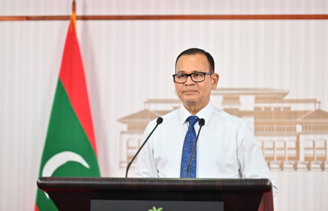ސިޓީތަކާއި އިދާރީ ދާއިރާތައް ހިންގުމާއި އާންމު މަސައްކަތްތަކާ ބެހޭ ވަޒީރު އާދަމް ޝަރީފް އުމަރު. / ފޮޓޯ: ރައީސް އޮފީސް