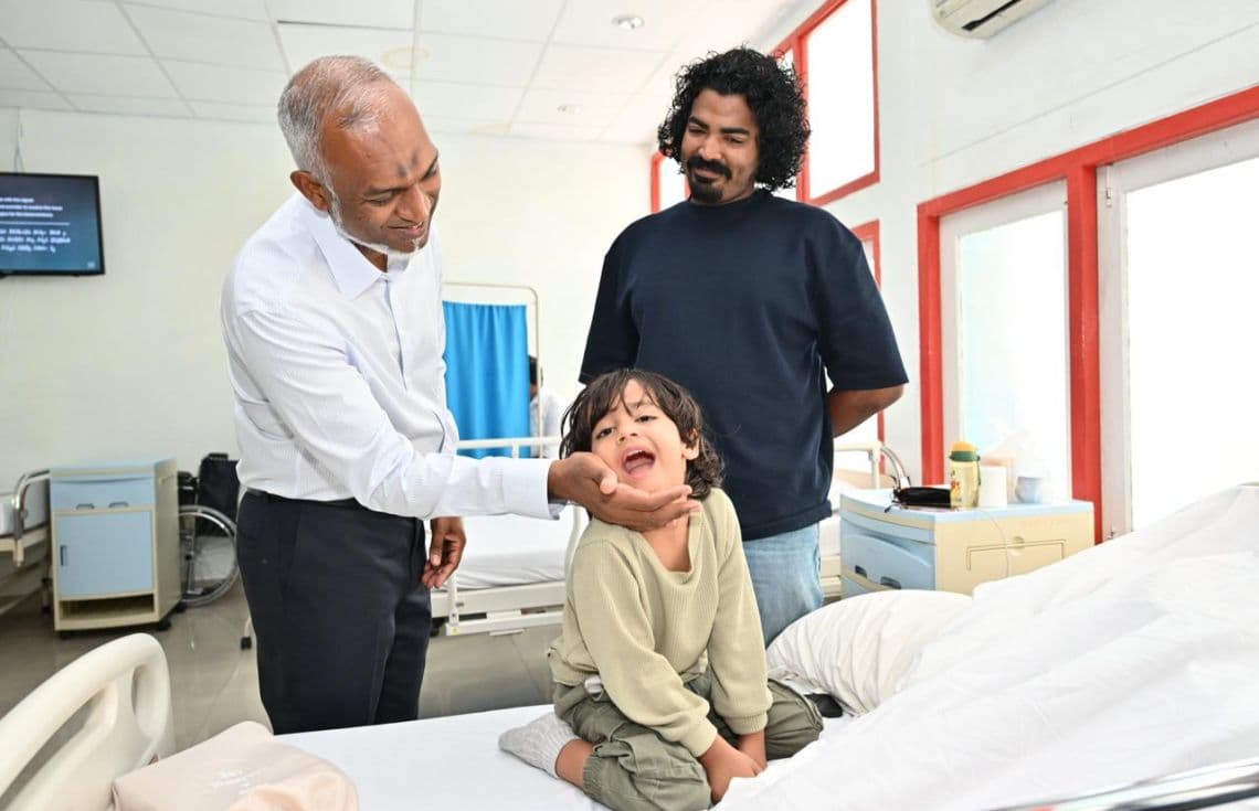 ރައީސް، މާލޭގެ ތެލެސީމިއާ ސެންޓަރަށް ޒިޔާރަތްކުރެއްވުން.