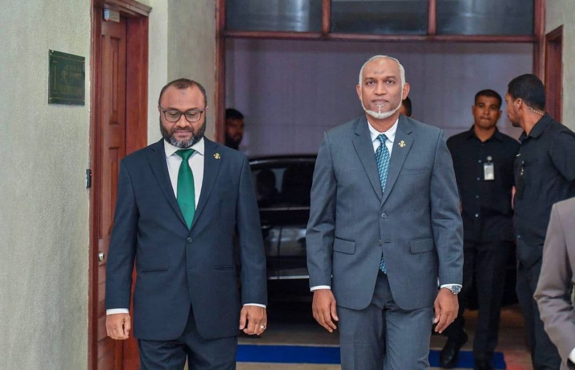 ރައީސުލްޖުމްހޫރިއްޔާ ޑރ. މުޙައްމަދު މުޢިއްޒު އަދި އިސްލާމީ ކަންތައްތަކާ ބެހޭ ވަޒީރު ޑރ. މުޙައްމަދު ޝަހީމް އަލީ ސަޢީދު. / ފޮޓޯ: ވުޒާރާ