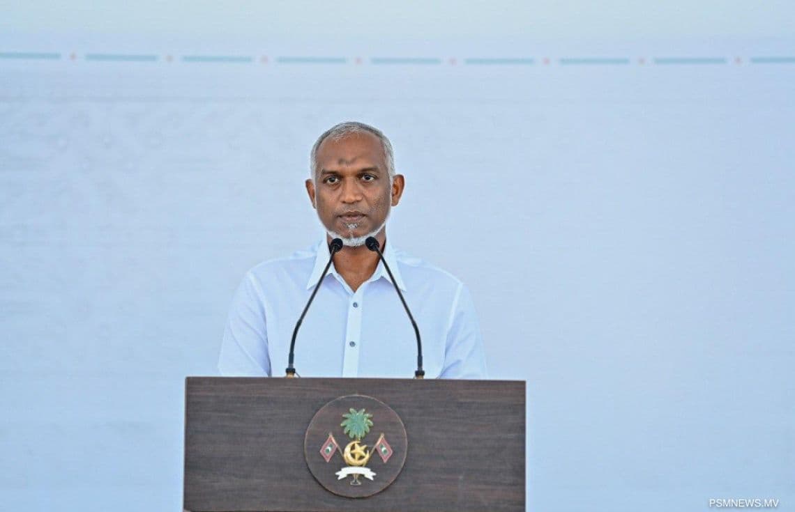 ރައީސް، ކެލާ ރައްޔިތުންނާއި ބައްދަލުކުރެއްވުން/. ފޮޓޯ: ރައީސް އޮފީސް