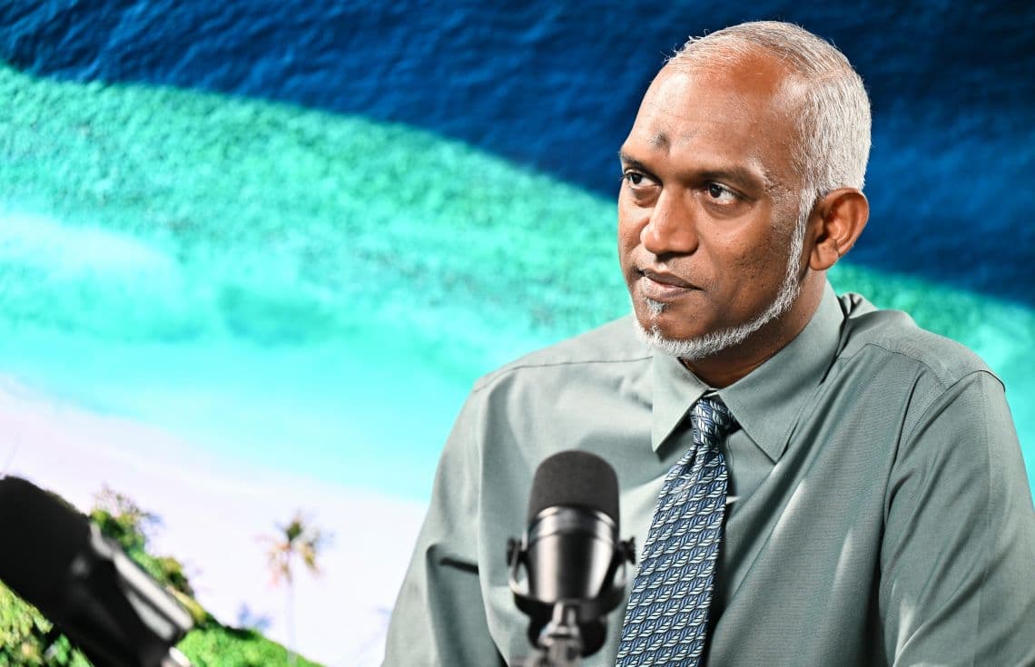 "ރައްޔިތުންނާ އެކު" ސިލްސިލާ ޕޮޑްކާސްޓްގެ 2 ވަނަ އެޕިސޯޑްގައި ރައީސް ވާހަކަފުޅުދައްކަވަނީ. / ފޮޓޯ: ރައީސް އޮފީސް