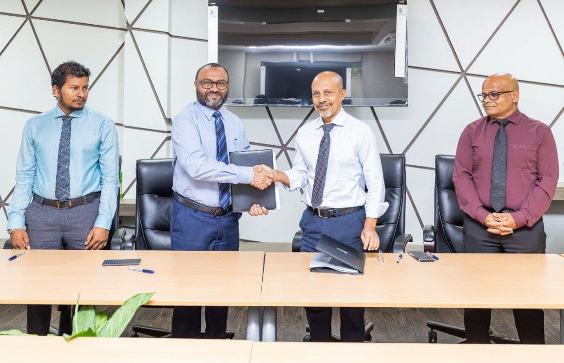 ހުޅުމާލެ 2 ގައި މިސްކިތް އަޅަން ބިން ހަވާލުކުރުމުގެ ރަސްމިއްޔާތު / ފޮޓޯ: އިސްލާމިކް މިނިސްޓްރީ