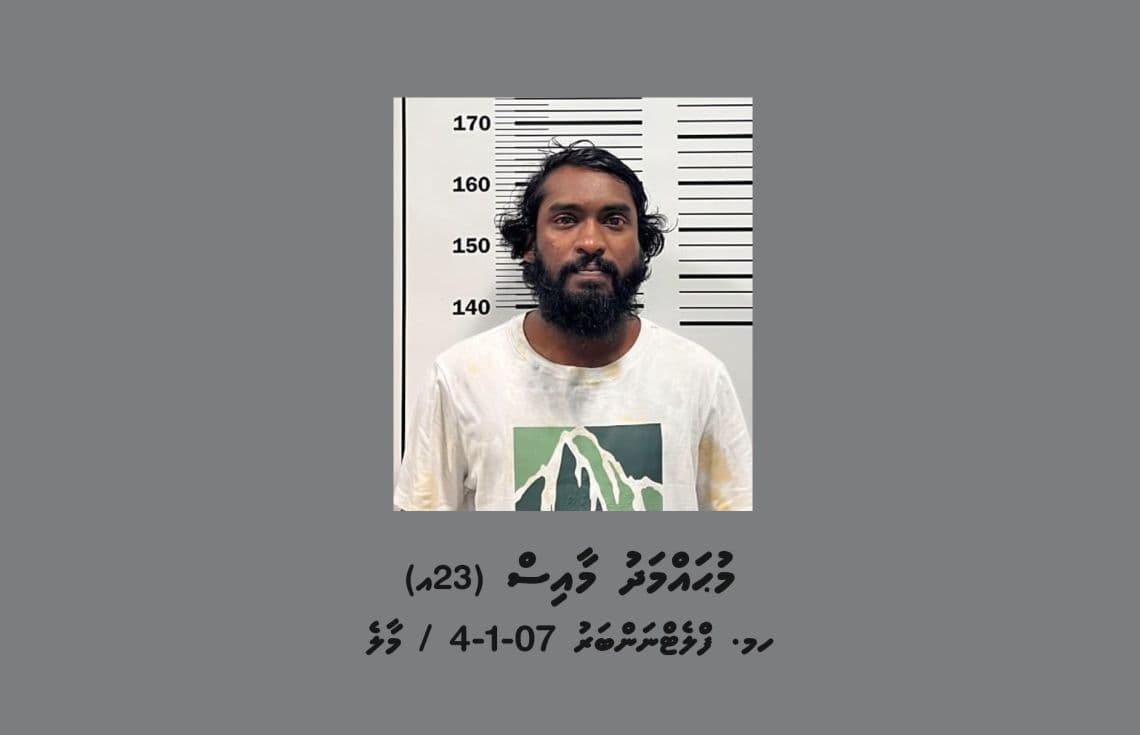 މަސްތުގެ ހާލަތުގައި ހުރެ ނުރައްކާތެރިކޮށް ޓެކްސީ ދުއްވައިގެން ހައްޔަރުކުރި މީހާ / ފޮޓޯ: ޕޮލިސް