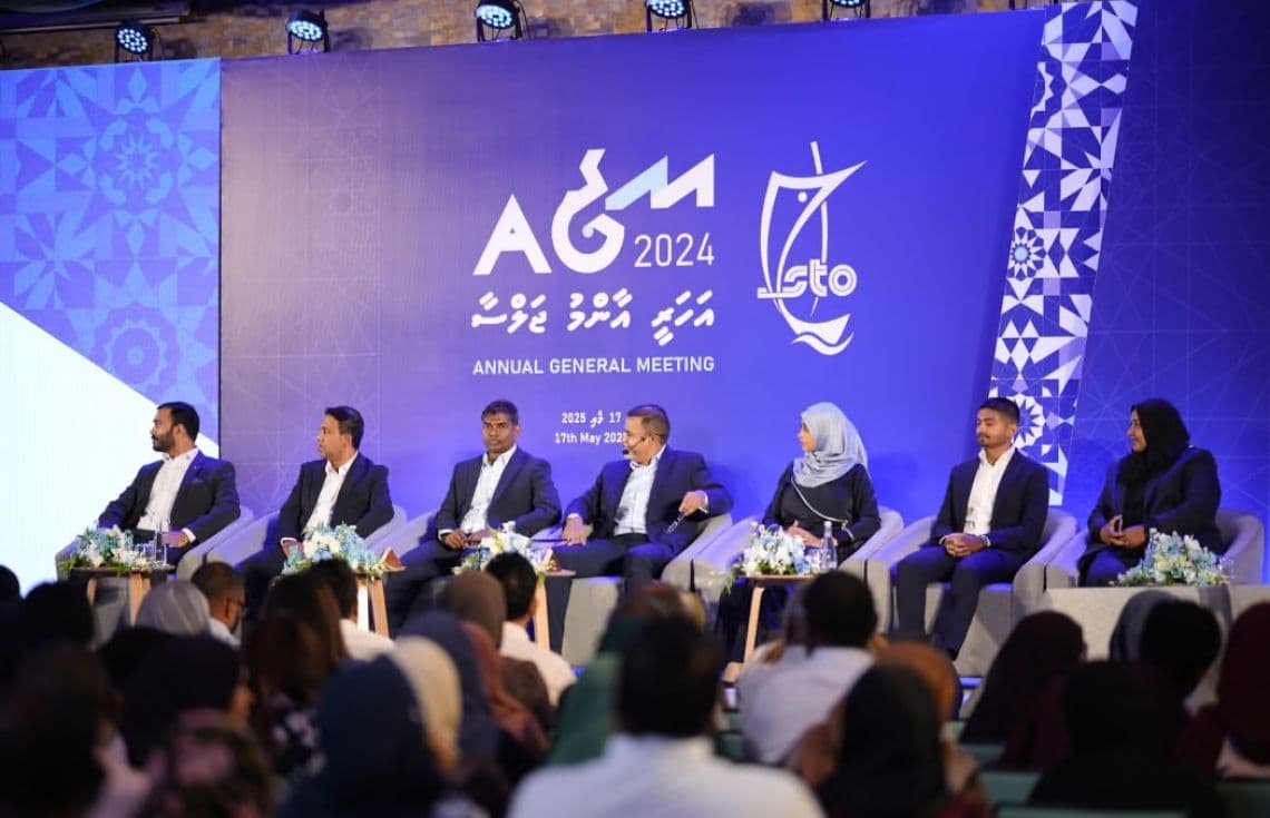 އެސްޓީއޯގެ އަހަރީ އާންމު ޖަލްސާގައި އެ ކުންފުނީގެ ޑިރެކްޓަރުންގެ ބޯޑް / ފޮޓޯ: އެސްޓީއޯ