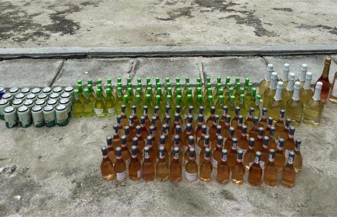 އުނގޫފާރު ޕޮލިސް ސްޓޭޝަނުގެ ބެލުމުގެ ދަށުގައި ހުރި ބަނގުރާ / ފޮޓޯ: ޕޮލިސް