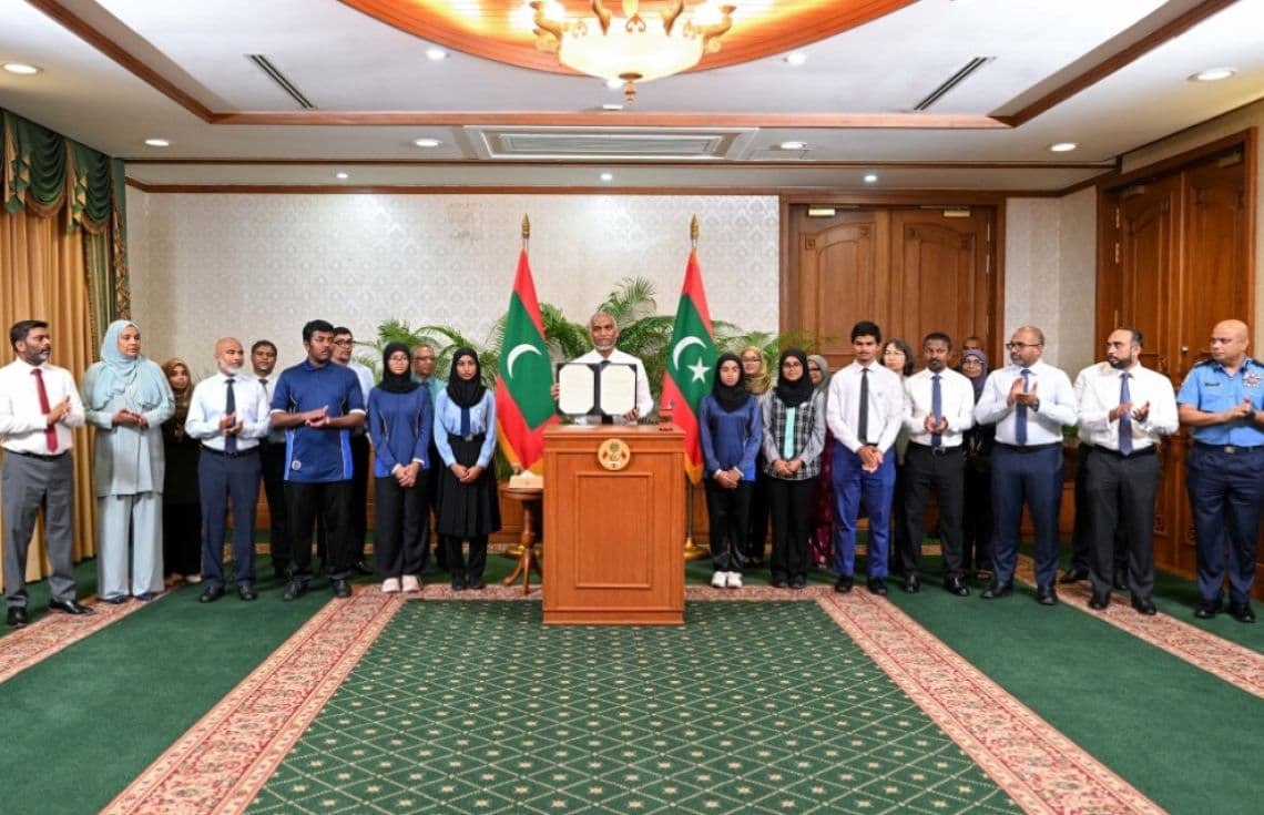 ދުންފަތް ކޮންޓްރޯލްކުރުމާބެހޭ ޤާނޫނަށް ގެނައި އިސްލާޙު ރައީސުލްޖުމްހޫރިއްޔާ ތަޞްދީޤު ކުރެއްވުން.