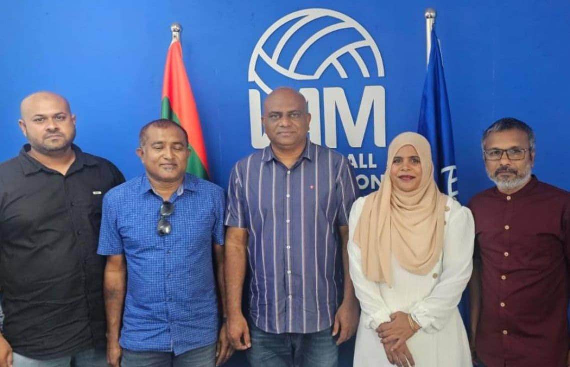 ވޮލީބޯލް އެސޯސިއޭޝަންގެ ރެފްރީސް ކޮމިޝަނަށް އައު މެންބަރުން އައްޔަންކުރުން. / ފޮޓޯ: ވީއޭއެމް.