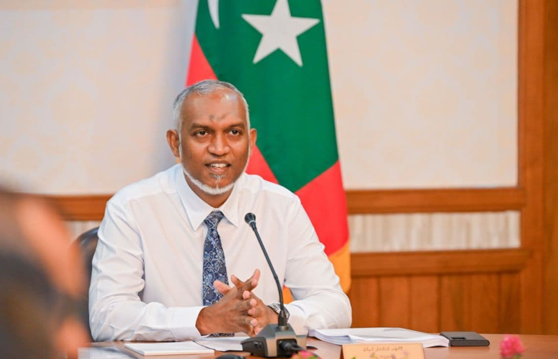ރައީސުލްޖުމްހޫރިއްޔާ ޑރ. މުޙައްމަދު މުޢިއްޒު