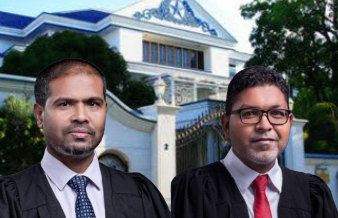 ހައި ކޯޓުގެ ފަނޑިޔާރު މުހައްމަދު ސަލީމާއި އެ ކޯޓުގެ ކުރީގެ ފަނޑިޔާރު އަބްދުﷲ ހަމީދު.