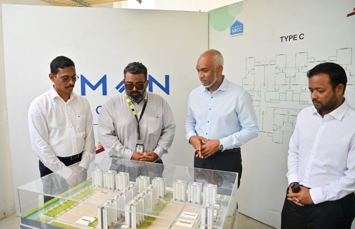 ރައީސުލްޖުމްހޫރިއްޔާ، ހުޅުމާލެ ދެވަނަ ފިޔަވަހީގައި އިމާރަތްކުރަމުންދާ 4،000 ހައުސިންގ ޔުނިޓުގެ މަސައްކަތް ބައްލަވާލެއްވުން/ ފޮޓޯ: ރައީސް އޮފީސް