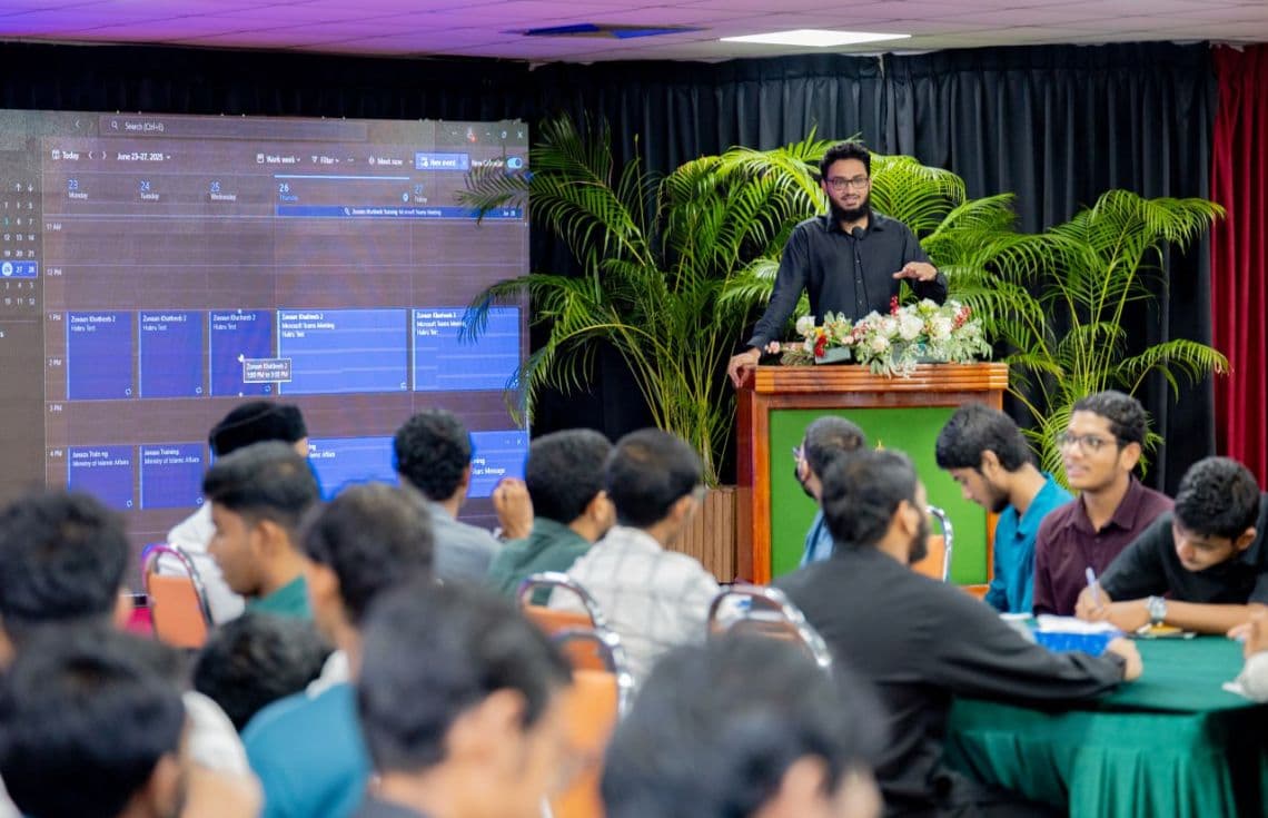 ޒުވާން ހަތީބުން ޕްރޮގްރާމްގެ ތިންވަނަ ބުރުގެ ތަމްރީނުތައް އިސްލާމީ މަރުކަޒުގައި ކުރިއަށް ގެންދަނީ / ފޮޓޯ: އިސްލާމިކް މިނިސްޓްރީ