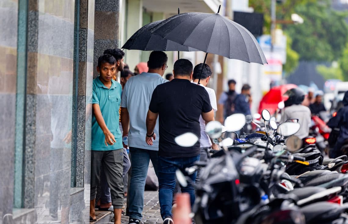 ދެކުނާއި މެދުރާއްޖެތެރޭގެ ބައެއް ރަށްތަކަށް ބޯކޮށް ވާރޭވެހުން އެކަށީގެންވާ ކަމަށް މެޓުން ބުނި. / ފޮޓޯ: ޚުލާސާ