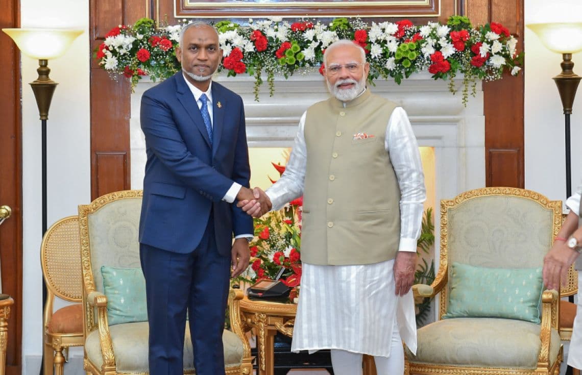ރައީސް ޑރ. މުހައްމަދު މުއިއްޒު އާއި އިންޑިއާގެ ބޮޑުވަޒީރު ނަރެންދުރަ މޯދީ---