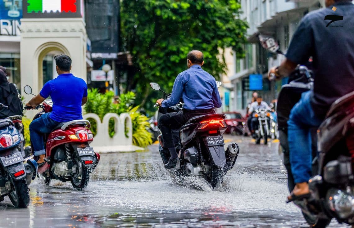 ވިއްސާރަ ދުވަހެއް: ފޮޓޯ/ ޚުލާސާ---