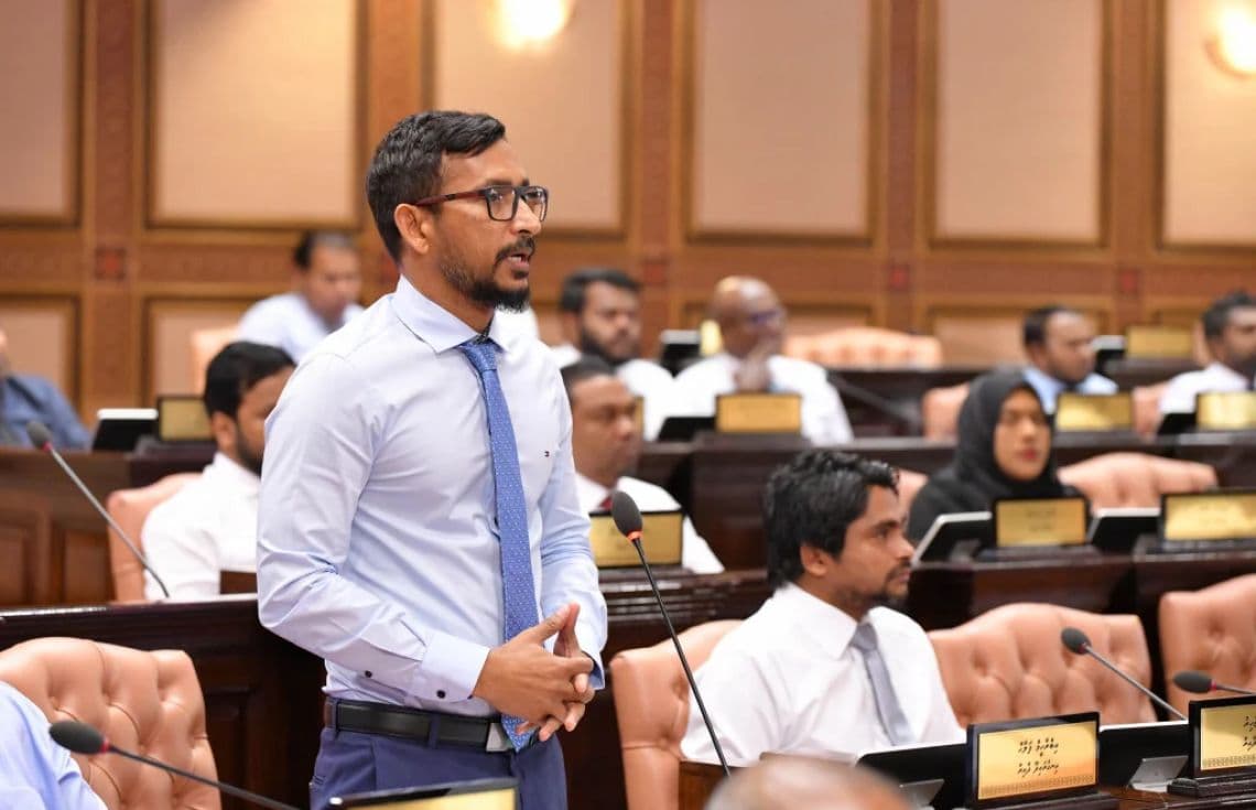 އިނގުރައިދޫ ދާއިރާގެ މެމްބަރު ފަލާހު: ފޮޓޯ/ އިންޓަނެޓް---
