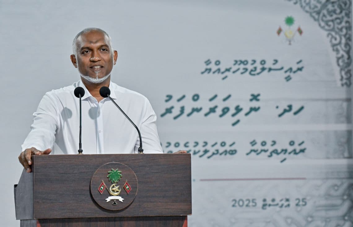 ހދ. ނޮޅިވަރަންފަރުގައި ރައީސް ޑރ. މުއިއްޒު ވާހަކަދައްކަވަނީ--- ފޮޓޯ: ރައީސް އޮފީސް