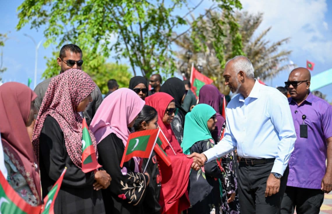 ރައީސުލްޖުމްހޫރިއްޔާ ޑރ. މުޙައްމަދު މުޢިއްޒު ކޮޅުފުށީގައި.