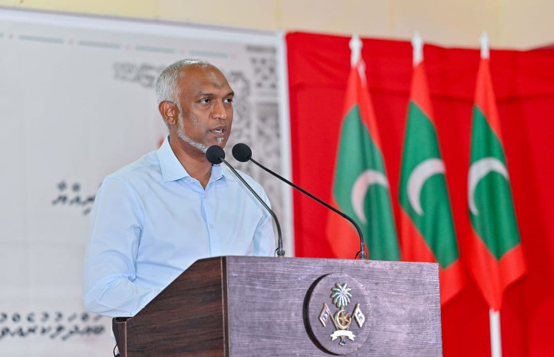 ރައީސް ޑރ. މުއިއްޒު ވަންދޫގެ ރައްޔިތުންނާ ބައްދަލުކުރައްވައި ވާހަކަފުޅުދައްކަވަނީ: ފޮޓޯ/ ރައީސް އޮފީސް---