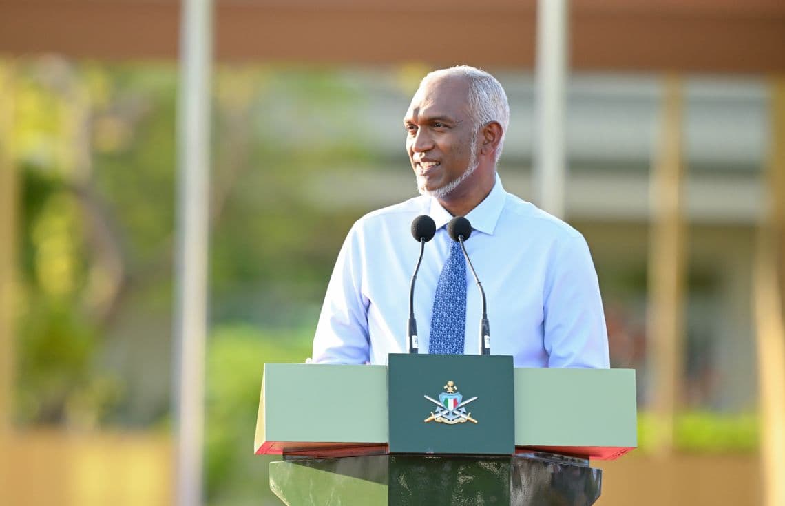 ދިވެހި ވަތަނީ ހިދުމަތް އިފްތިތާހުކުރުމުގެ ޖަލްސާގައި ރައީސުލްޖުމަހޫރިއްޔާ ވާހަކަފުޅުދައްކަވަނީ - ފޮޓޯ: ރައީސަ އޮފީސް