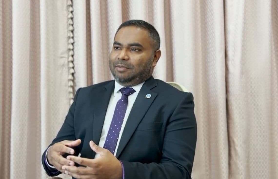 ސުޕްރީމް ކޯޓުގެ ކުރީގެ ފަނޑިޔާރު މަހާޒު އަލީ---