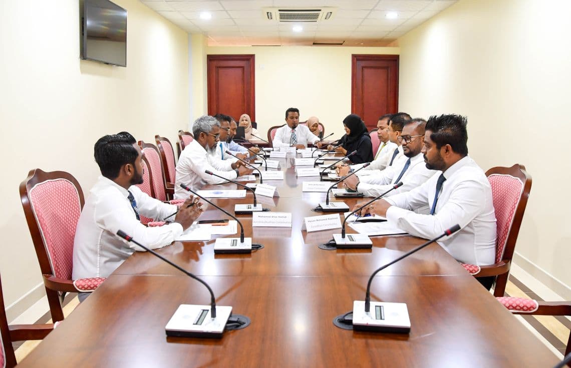 މިއަދުގެ ބައްދަލުުވުމުގެ ތެރެއިން.---ފޮޓޯ: މަޖިލިސް