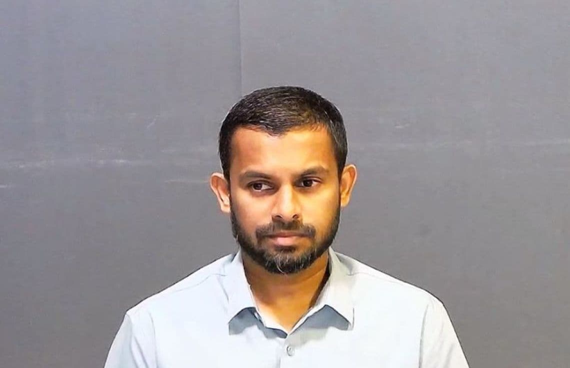 ޝަމްއާން ޝަރީއަތުގެ މަޖިލީހުގައި---