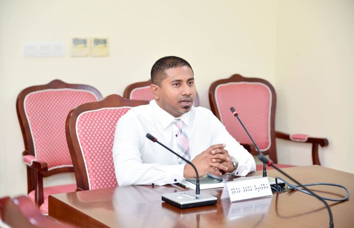 އަހުމަދު މަހުލޫފް. ޖަޕާނަށް މަހްލޫފް އައްޔަންކުރަން މަޖިލީހަށް ފޮނުވީ މިދިޔަ މަހުގެ 26 ގައި