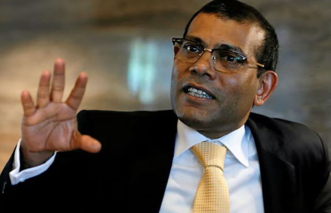 ކުރީގެ ރައީސް ނަޝީދު. ހަނިމާދޫ އެއާޕޯޓަކީ ސަރަހައްދީ އެއާލައިނެއްގެ ހަބެއްގެ ގޮތުގައި ހެދުމަށްފަހު، އެ އެއާލައިނާ ގުޅިގެން އެއާޕޯޓް ހިންގުމުން ދިވެހިންނަށް ލިބޭނެ ފައިދާ ބޮޑުވެގެންދާނެ ކަމަށް ނަޝީދު ވިދާޅުވި---
