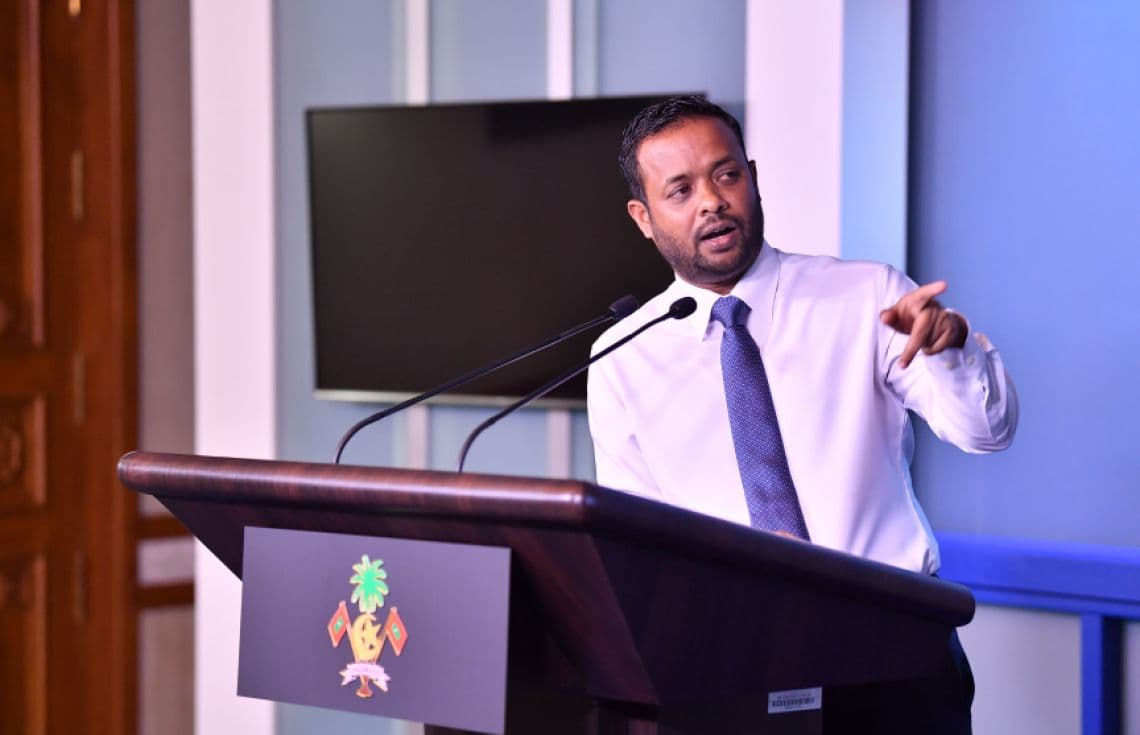 މިނިސްޓަރު ޑރ. އަބްދުﷲ މުއްތަލިބް. މި އަހަރުތެރޭ 12،000 ފްލެޓުގެ މަސައްކަތް ސަރުކާރުން ފަށާނެ ކަމަށް މިނިސްޓަރު ވަނީ ވިދާޅުވެފަ---ފޮޓޯ: ރައީސް އޮފީސް