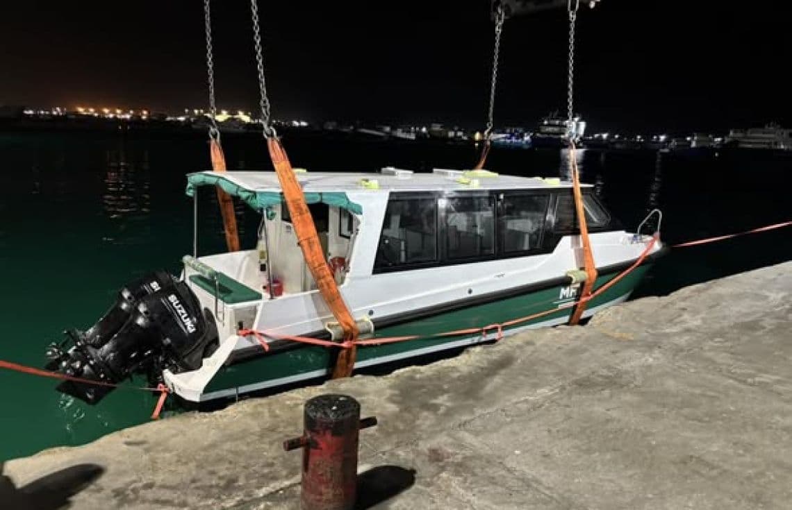 ވިލިނގިއްޔަށް ގެންދިޔަ ސީ އެމްބިއުލާންސް މޫދަށް ބާލަނީ---