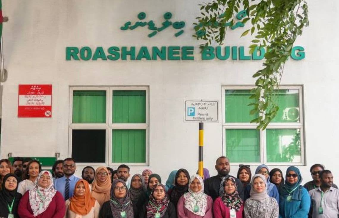 ހެލްތް މިނިސްޓްރީގެ މުވައްޒަފުންތަކެއް--- ފޮޓޯ: މިނިސްޓްރީ