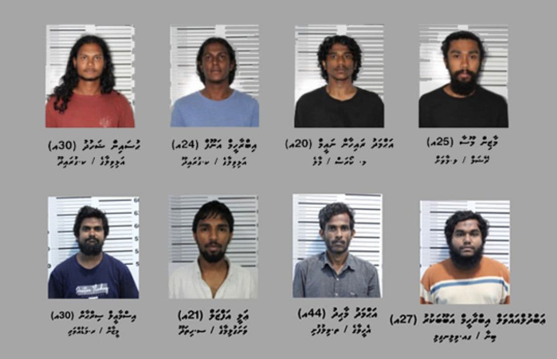 އެއާޕޯޓުން ޑޮލަރު ފޭރުނު މައްސަލައިގައި ހައްޔަރު ކުރި މީހުން---ފޮޓޯ:ޕޮލިސް
