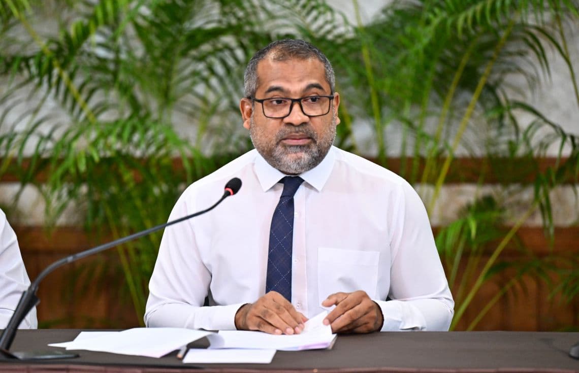 ނޫސްވެރިންގެ ބައްދަލުވުމުގައި ފޮރިން މިނިސްޓަރު އަބްދުﷲ ހަލީލު---