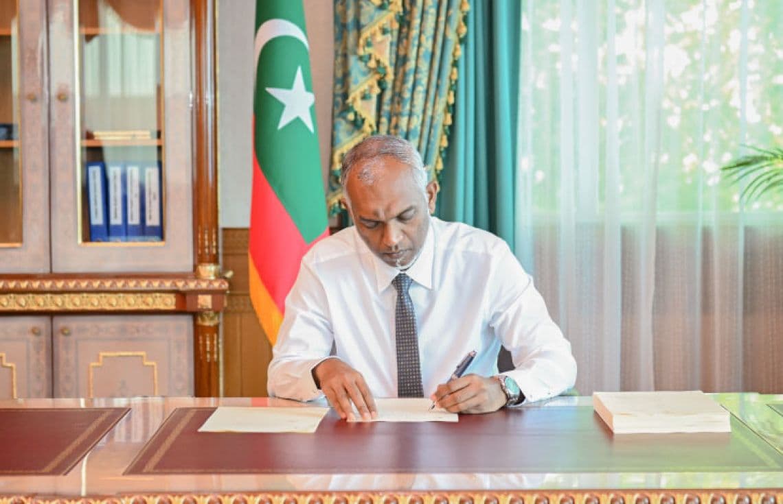 ރައީސުލްޖުމްހޫރިއްޔާ ޑރ. މުޙައްމަދު މުޢިއްޒު---ފޮޓޯ: ރައީސް އޮފީސް