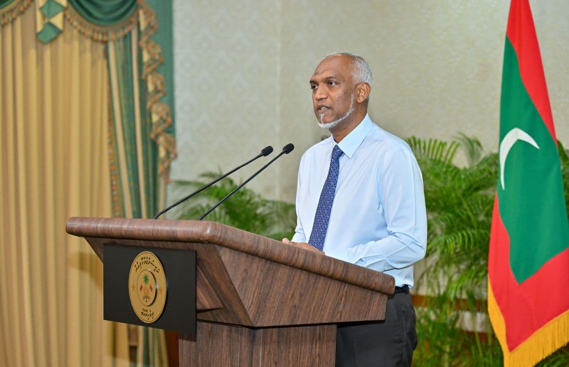 ރައީސް އޮފީހުގައި މިއަދު ބޭއްވި ނޫސްވެރިންގެ ބައްދަލުވުމުގައި ރައީސް ވާހަކަފުޅުދައްކަވަނީ. / ފޮޓޯ: ރައީސް އޮފީސް