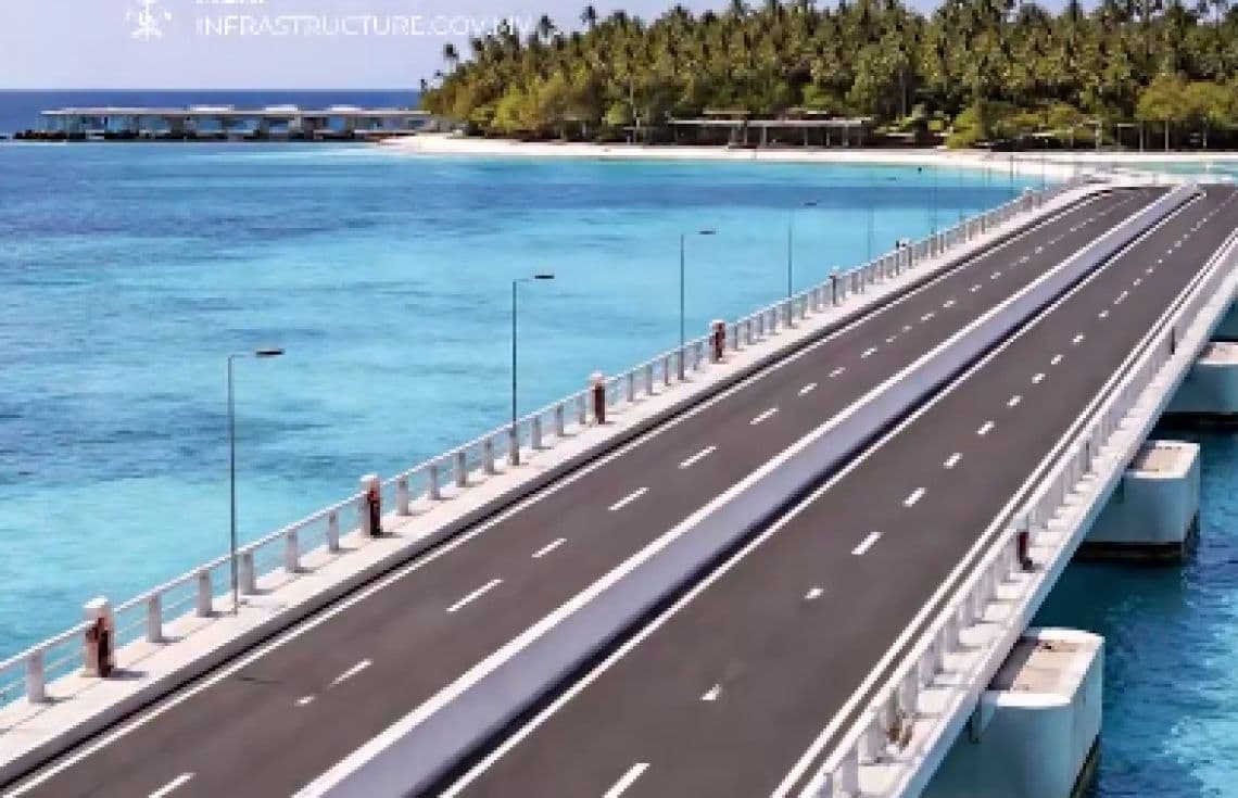 އައްޑޫ ހިތަދޫ-ހުޅުމީދޫ ފްލޯޓިން ބްރިޖް ކޮންސެޕްޓް---ފޮޓޯ:ކޮންސްޓްރަކްޝަން މިނިސްޓްރީ